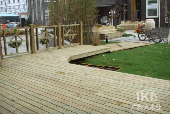 保定防腐木平臺(tái)制作