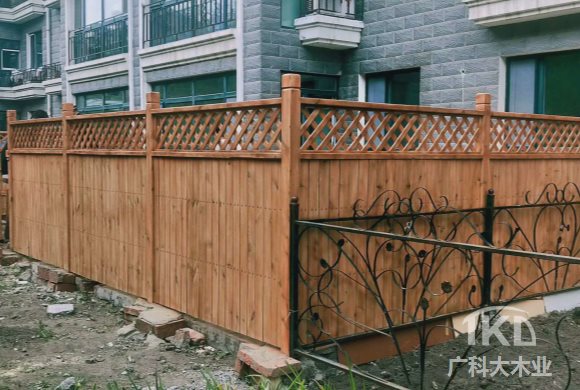 防腐木圍欄制作廠家